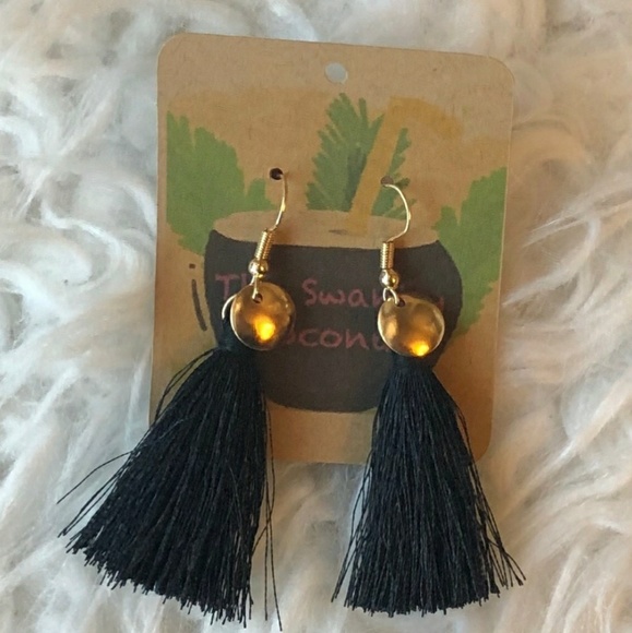 Swanky Coconut Jewelry - 🎆JUST IN🎆 Black Tassel Earrings